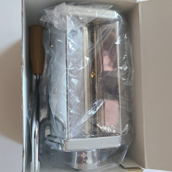 Amaco Pasta Machine For Use With Polymer Clays And Soft Metal Brand New - Picture 6 of 6